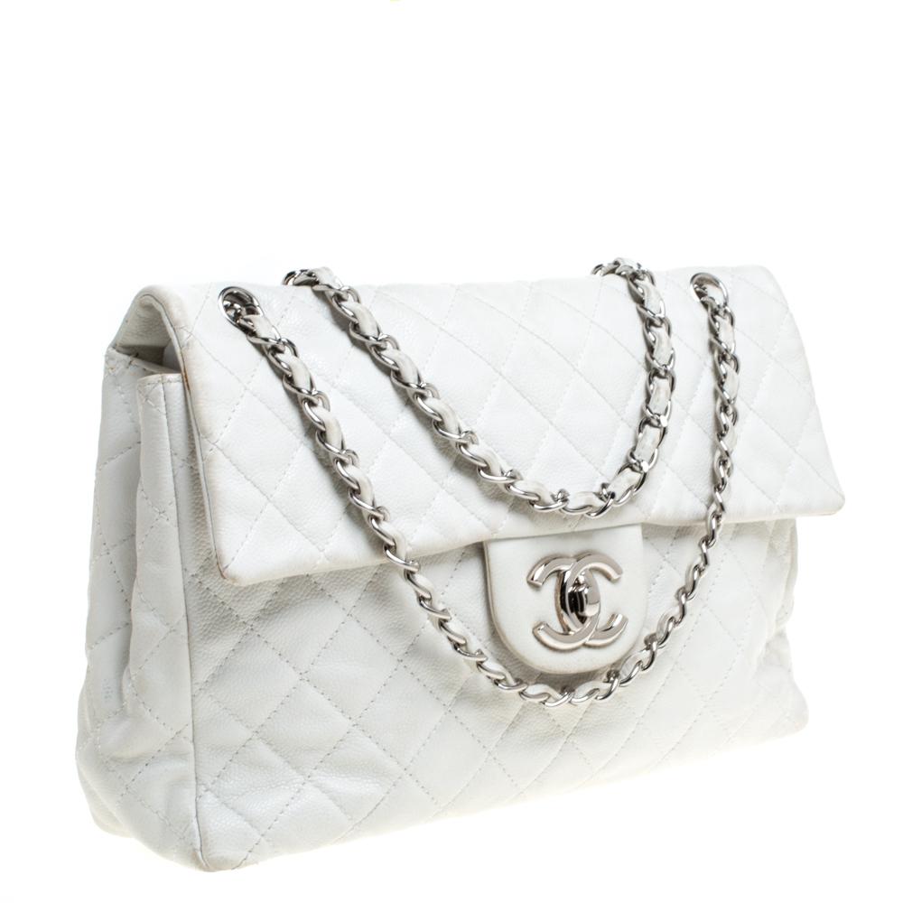 white chanel bag silver chain