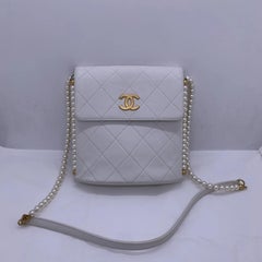 Chanel White Quilted Caviar Matelasse Faux Pearl Shoulder Bag