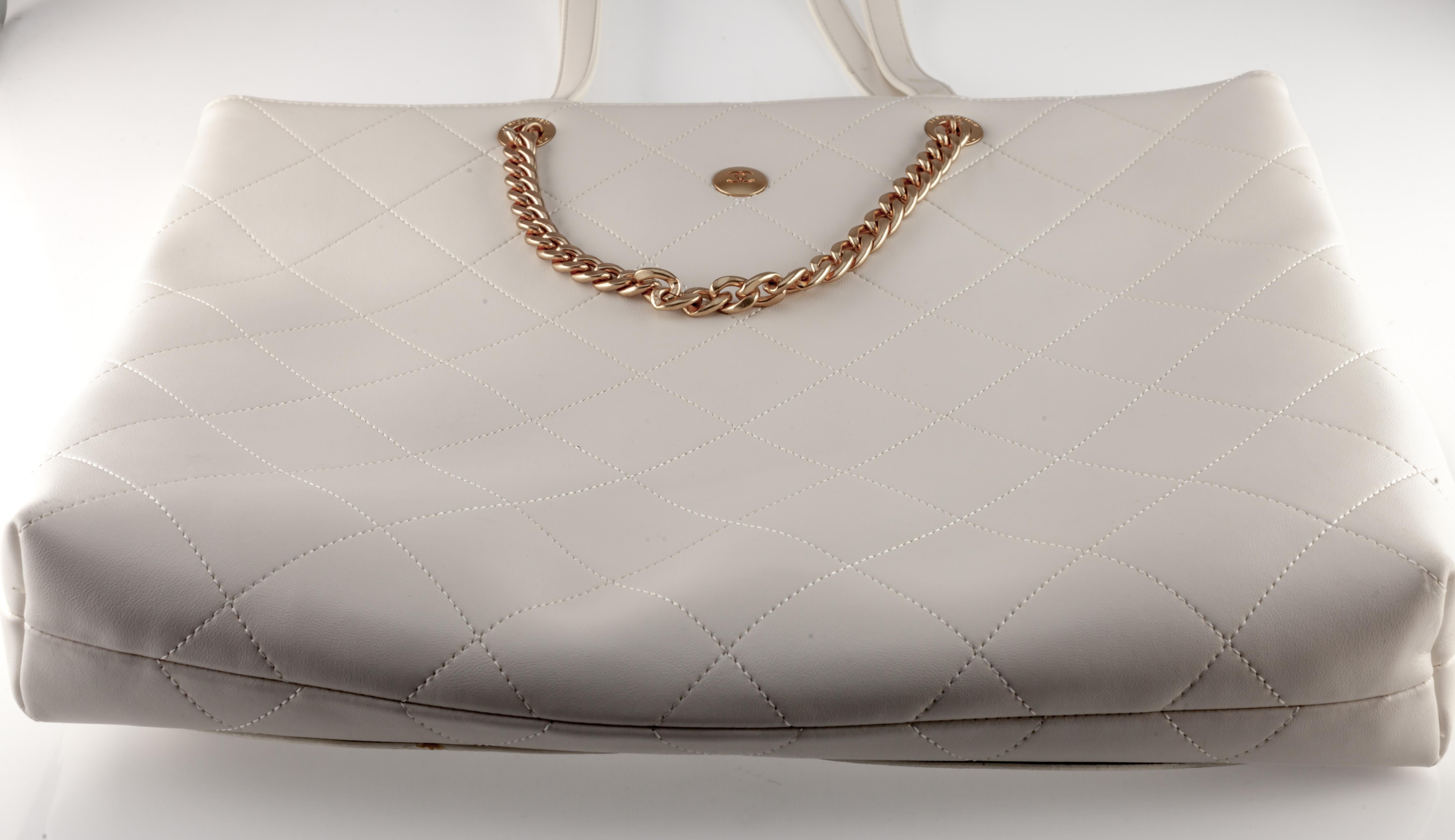 Gray Chanel White Quilted Lambskin 2023 Club Monaco Tote Gold Hardware w/ Card For Sale