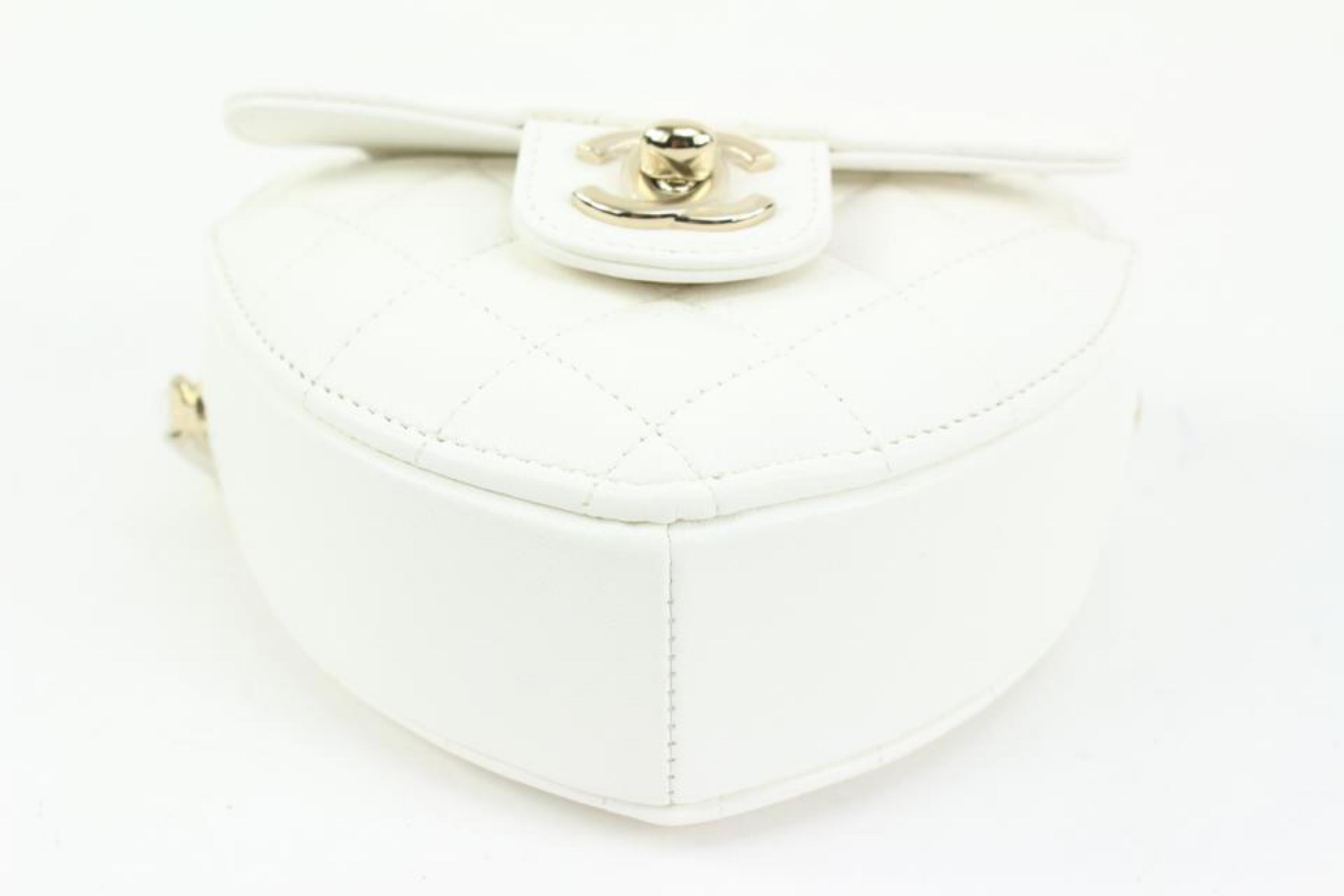 Chanel White Quilted Lambskin CC in Love Heart Bag Clutch on Chain 26cz420s 5