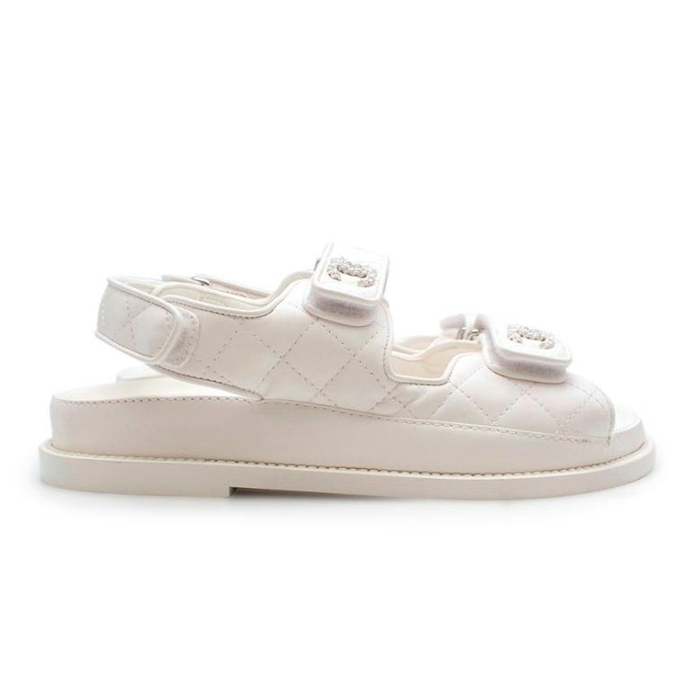 Chanel White Quilted Lambskin Dad Sandals - Size EU 35