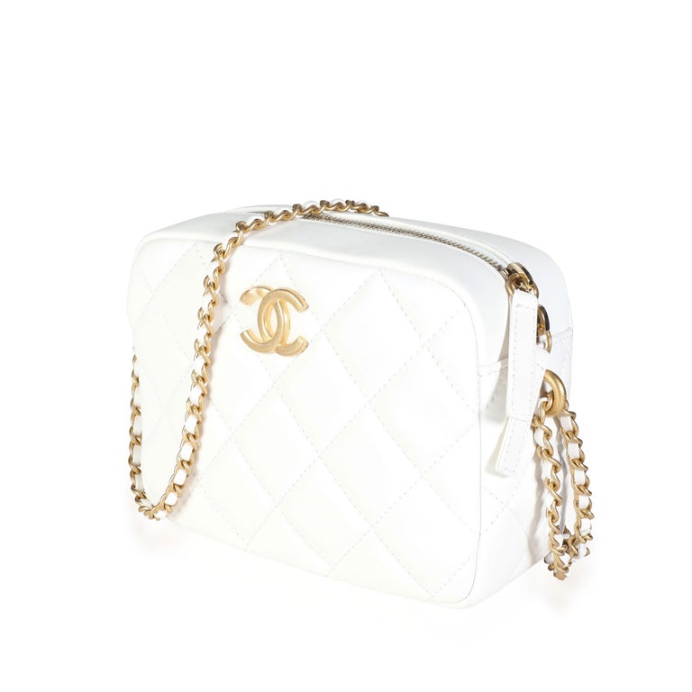 Chanel White Quilted Lambskin Mini Perfect Fit Camera Bag at 1stDibs   chanel pearl crush camera bag, chanel white camera bag, chanel camera case  white