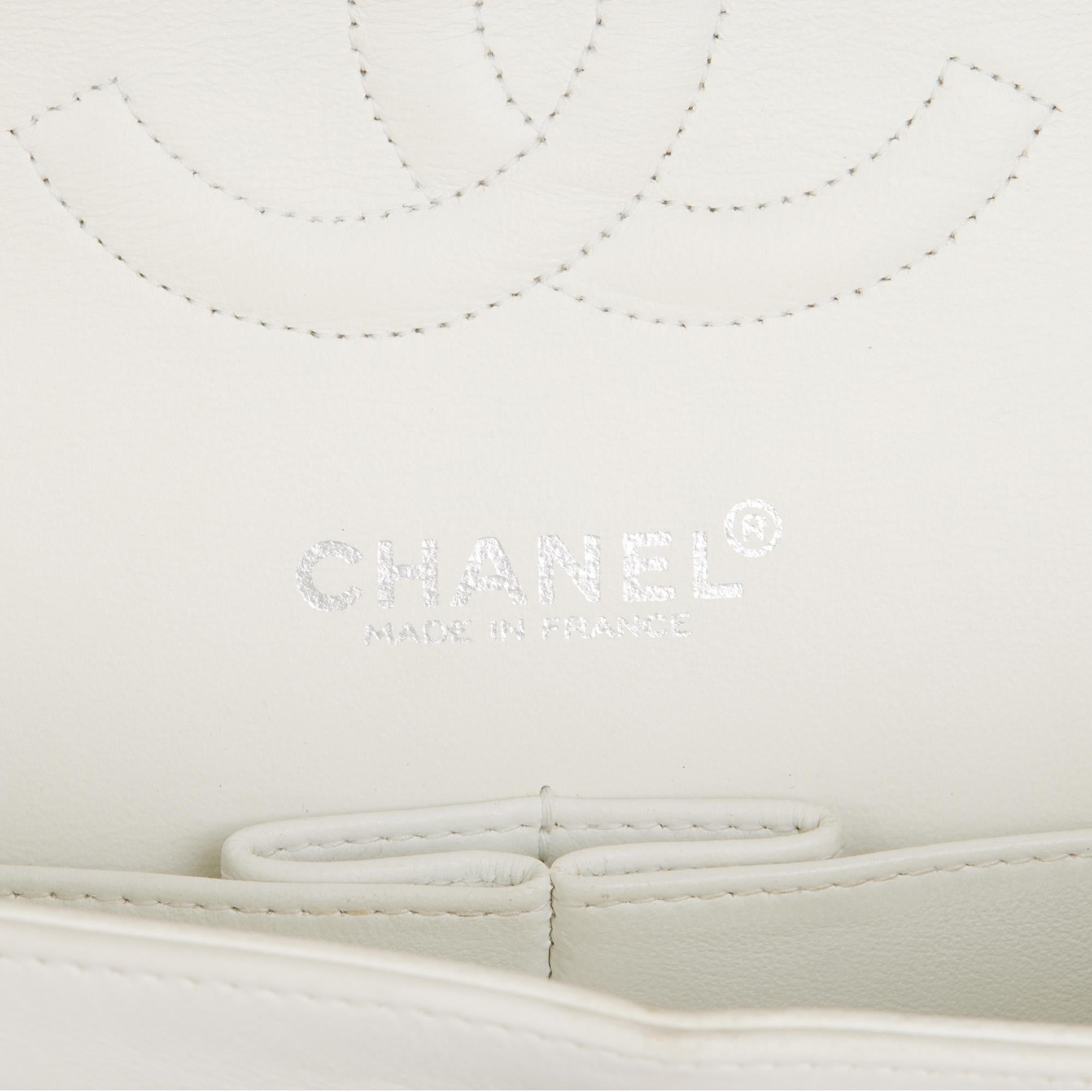 CHANEL White Quilted Lambskin Vintage Medium Classic Double Flap Bag  7