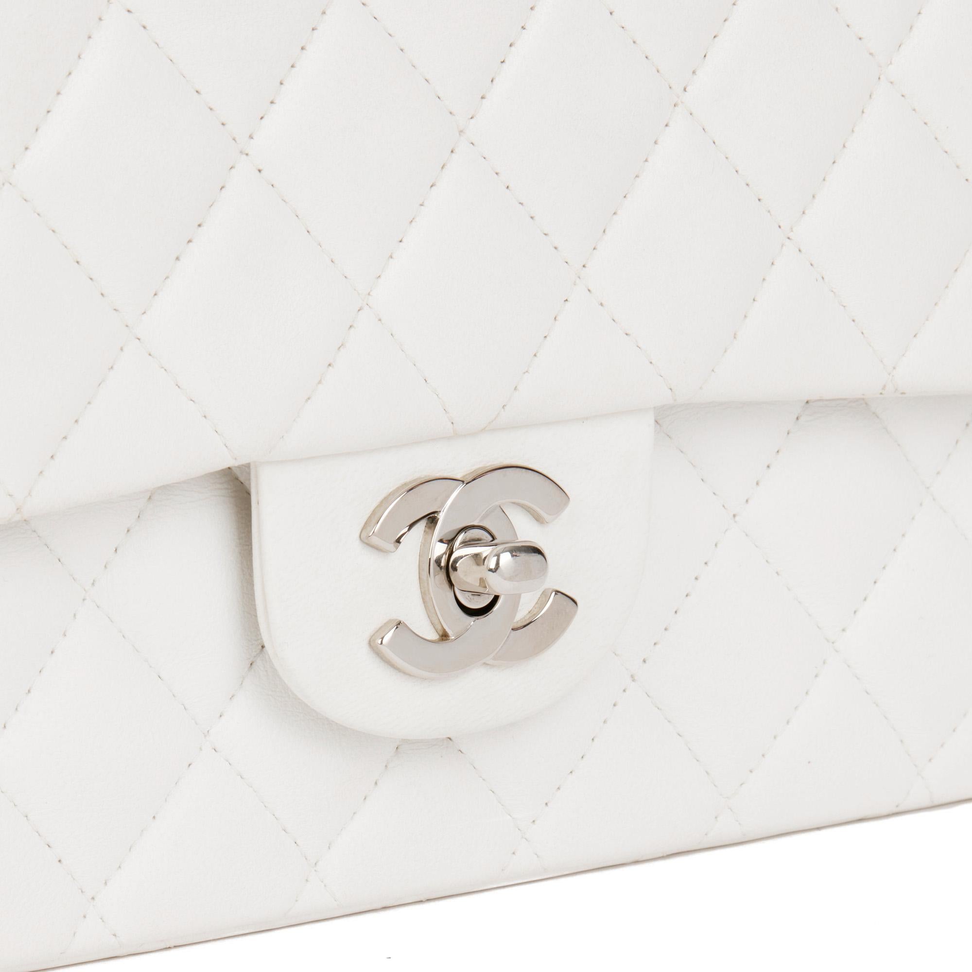 CHANEL White Quilted Lambskin Vintage Medium Classic Double Flap Bag  In Excellent Condition In Bishop's Stortford, Hertfordshire