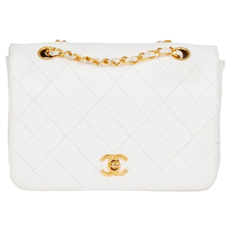 CHANEL White Quilted Lambskin Vintage Small Classic Single Full