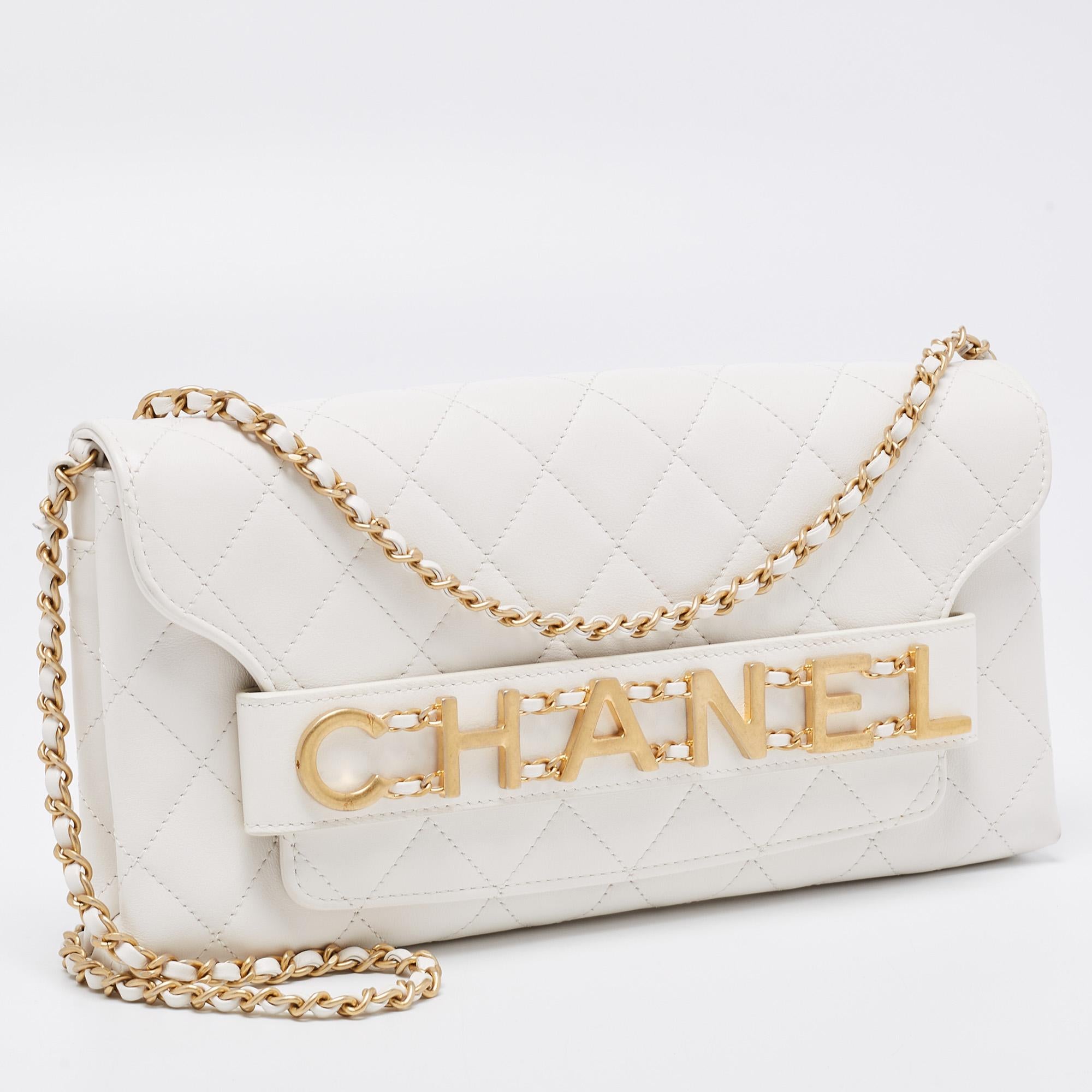 chanel clutch with chain white