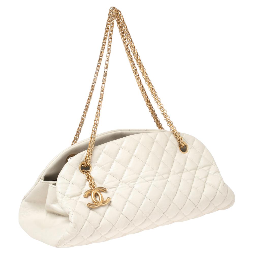 Chanel White Quilted Leather Just Mademoiselle Bowling Bag In Good Condition In Dubai, Al Qouz 2