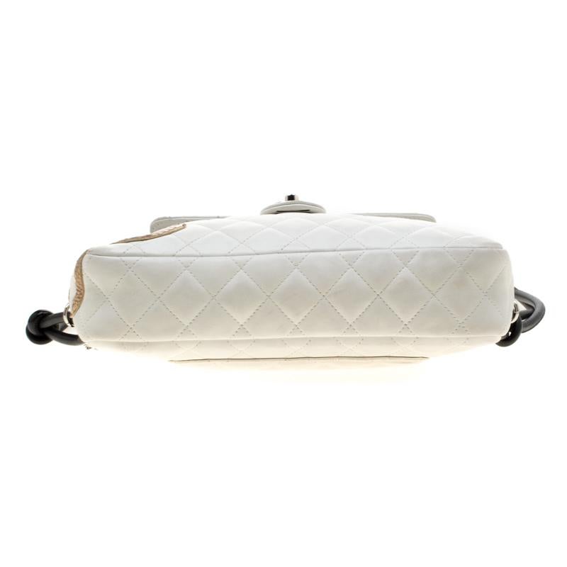 Chanel White Quilted Leather Ligne Cambon Camera Shoulder Bag In Fair Condition In Dubai, Al Qouz 2