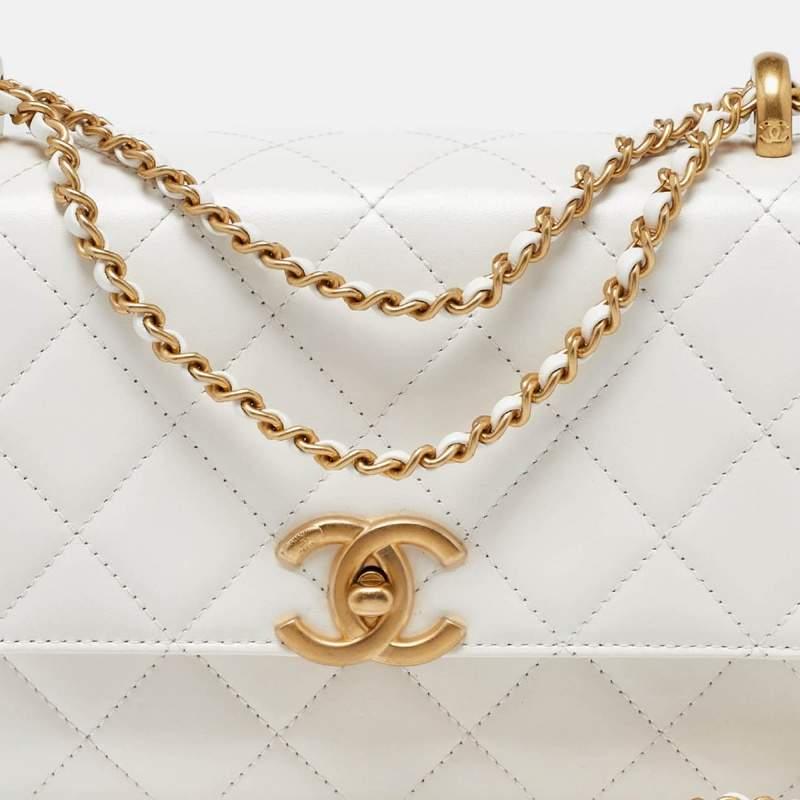 Chanel White Quilted Leather Small Flap Shoulder Bag 1