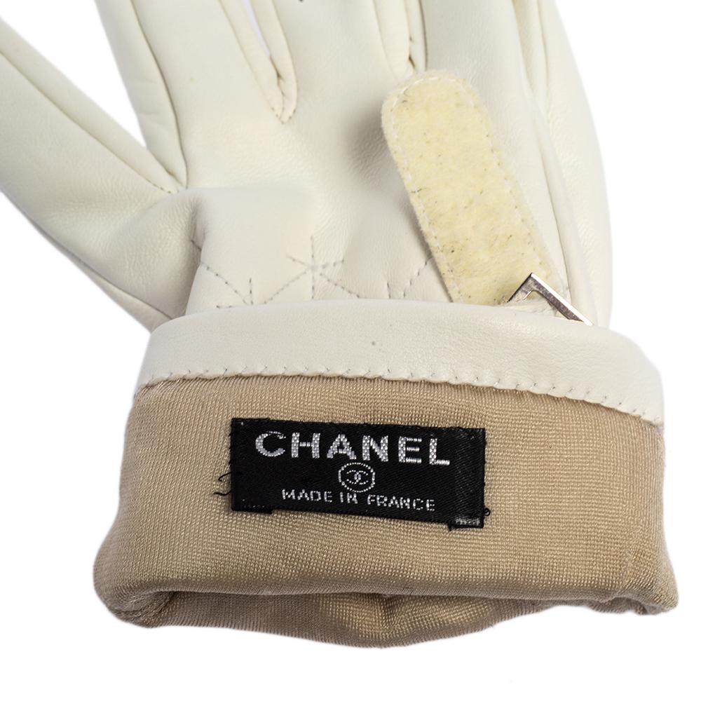 Chanel White Quilted Strap Gloves 1