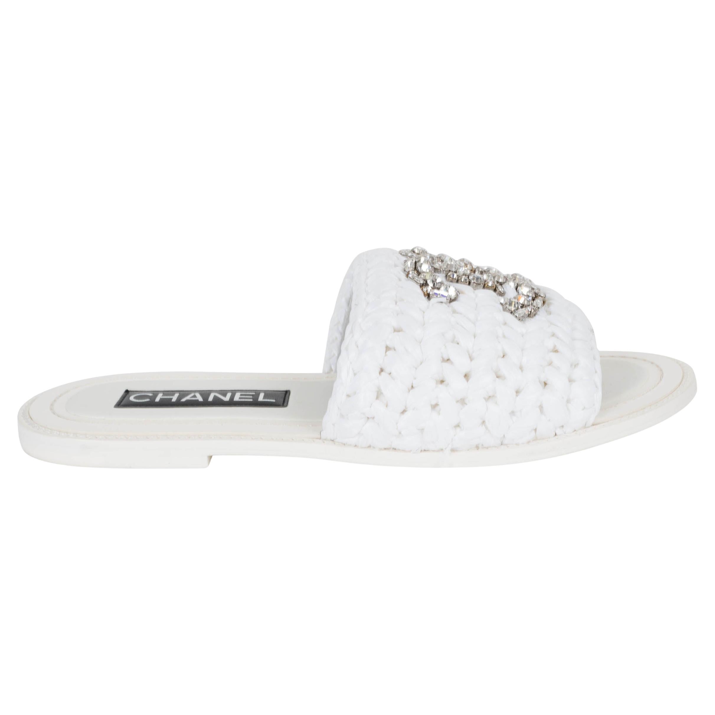 CHANEL raffia blanc 23S CRYSTAL CC SLIDE Sandales Chaussures 38.5 G40083