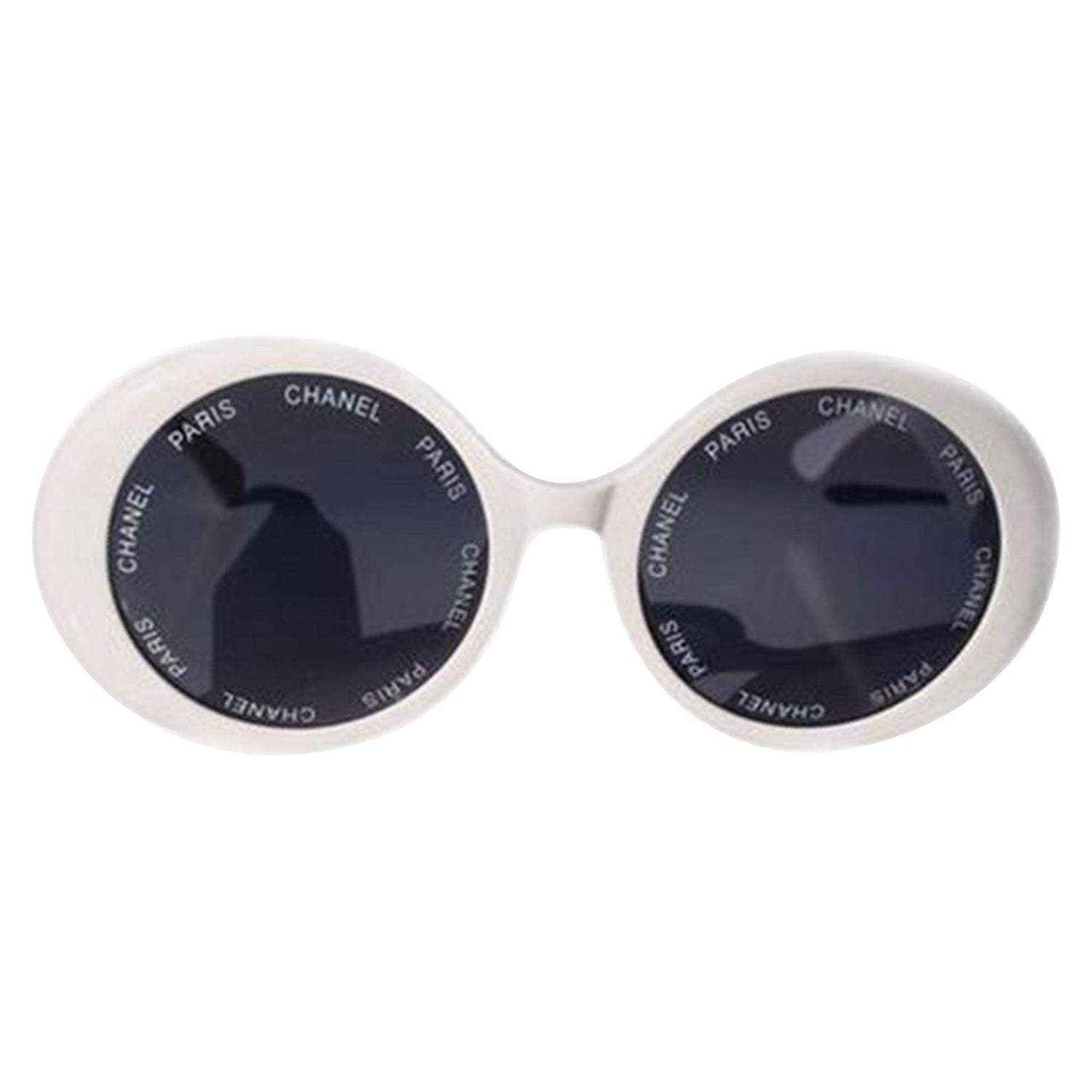 Chanel Rare Black Vintage Runway Chain Sunglasses – House of Carver
