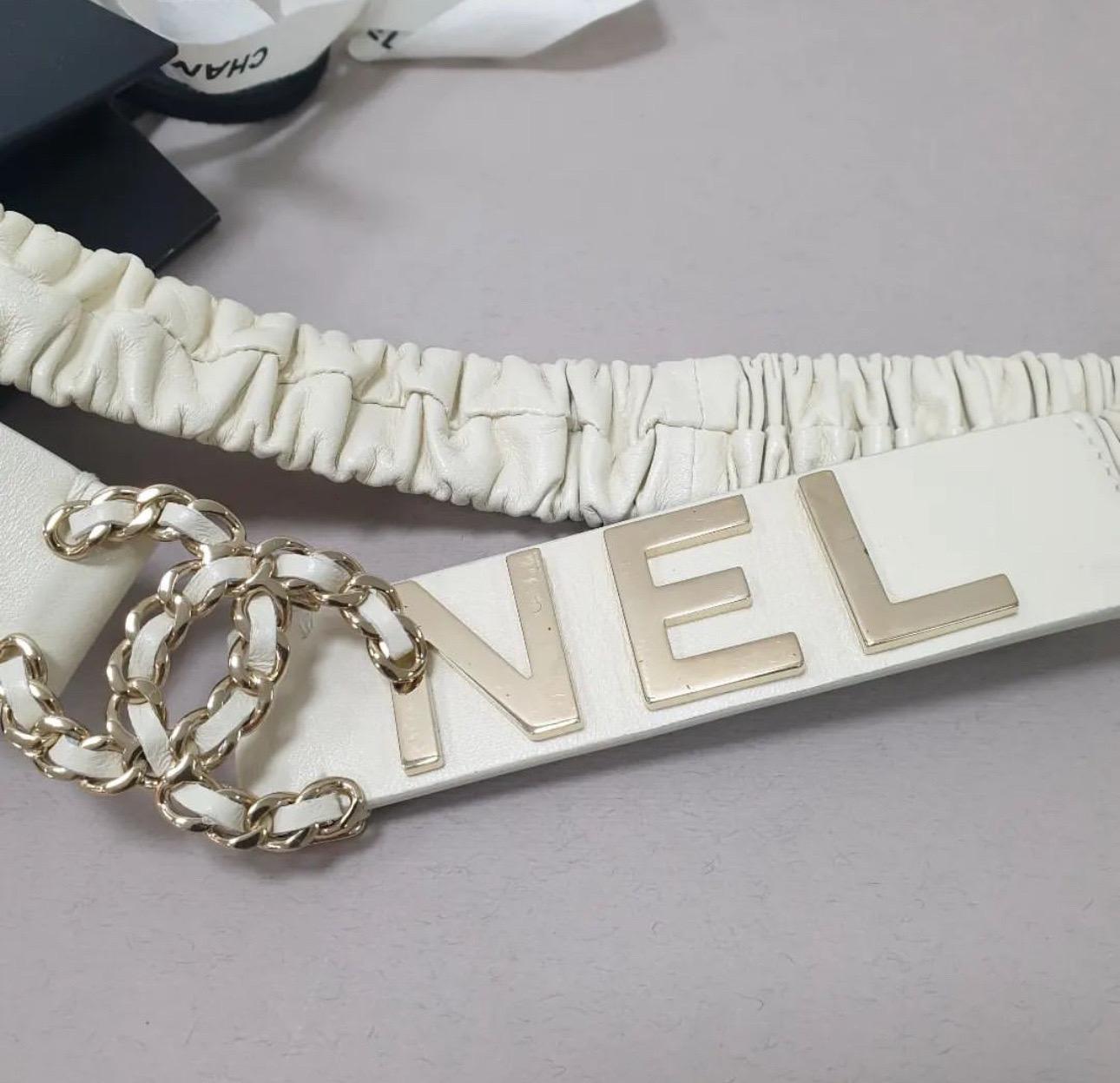 Chanel White Ruched Leather Belt In Good Condition For Sale In Krakow, PL