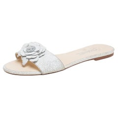 Chanel White Texture Leather Camellia Embellished CC Flat Slides Size 40