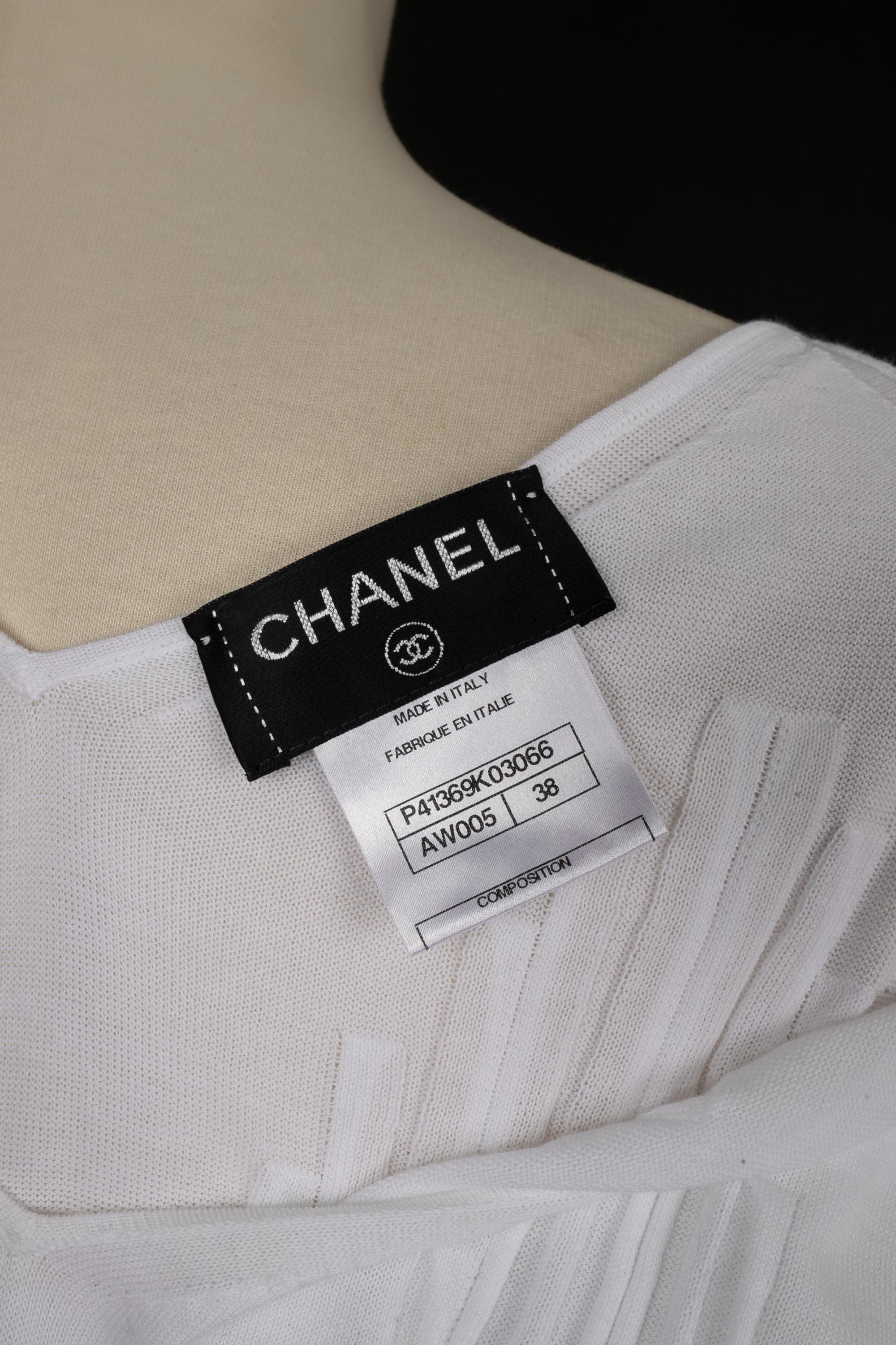 Chanel white top For Sale 2