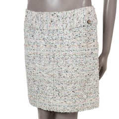 CHANEL white & turquoise cotton 2019 19C LA PAUSA SEQUIN TWEED MINI Skirt 42 L