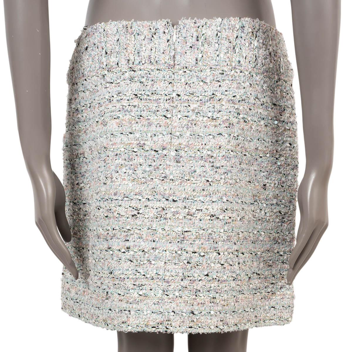 Women's CHANEL white & turquoise cotton 2019 19C LA PAUSA SEQUIN TWEED MINI Skirt 42 L For Sale