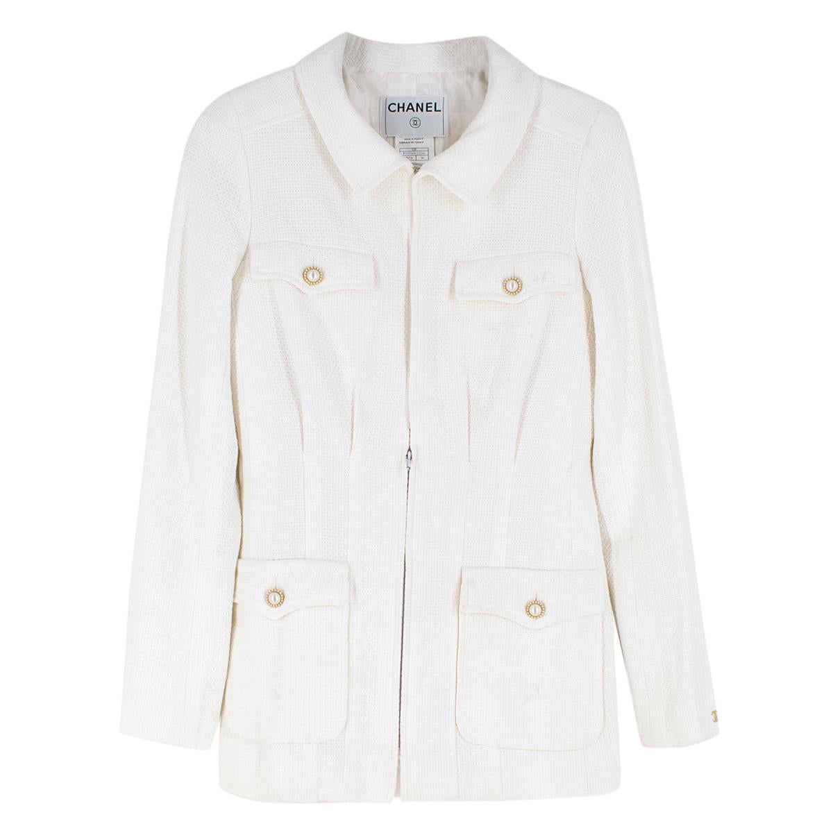 Chanel White Tweed Classic Jacket - Size US 4 In Excellent Condition For Sale In London, GB