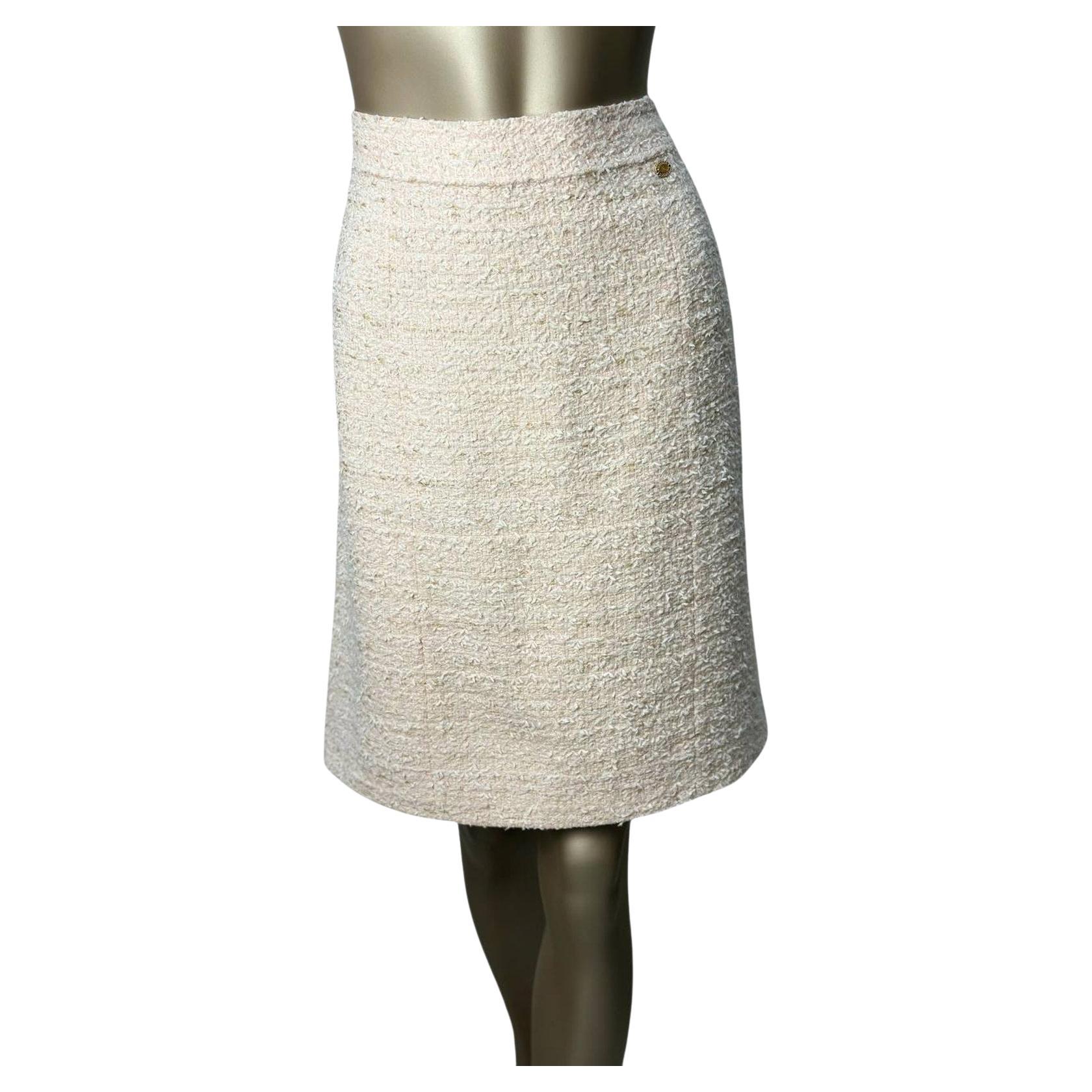 Chanel Tweed blanc  Jupe  Sz.44 en vente