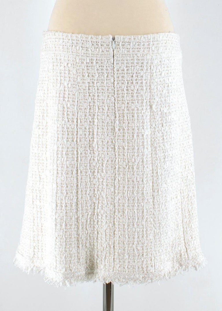 Chanel White Wool-Blend Tweed Skirt - Size US 8 For Sale at