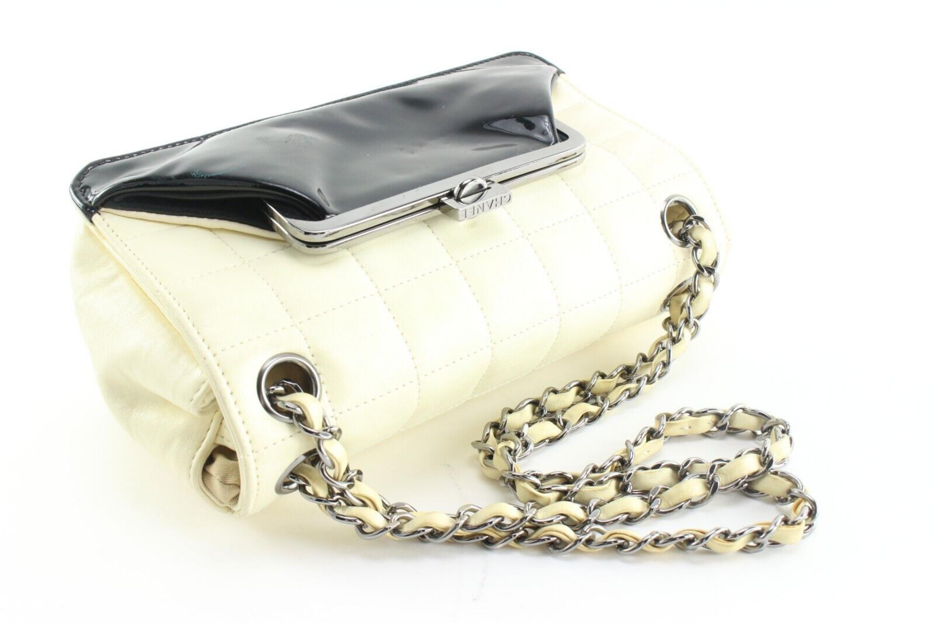 Chanel White x Black Quilted Lambskin Bicolor Kisslock Flap SHW 1CJ0427 5