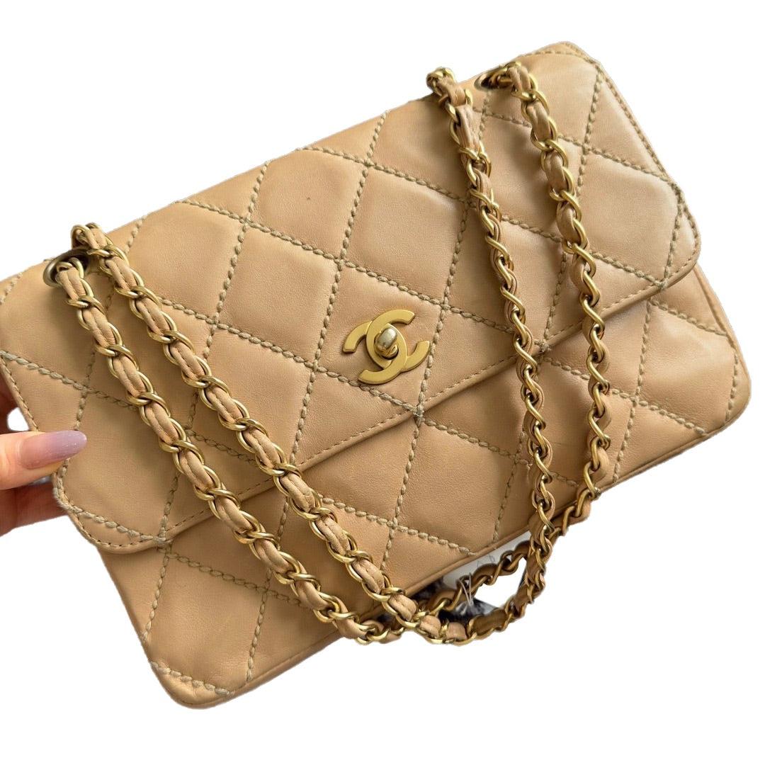 Chanel Wild Stitch Flap Beige Leather with Stitching Detail For Sale 8