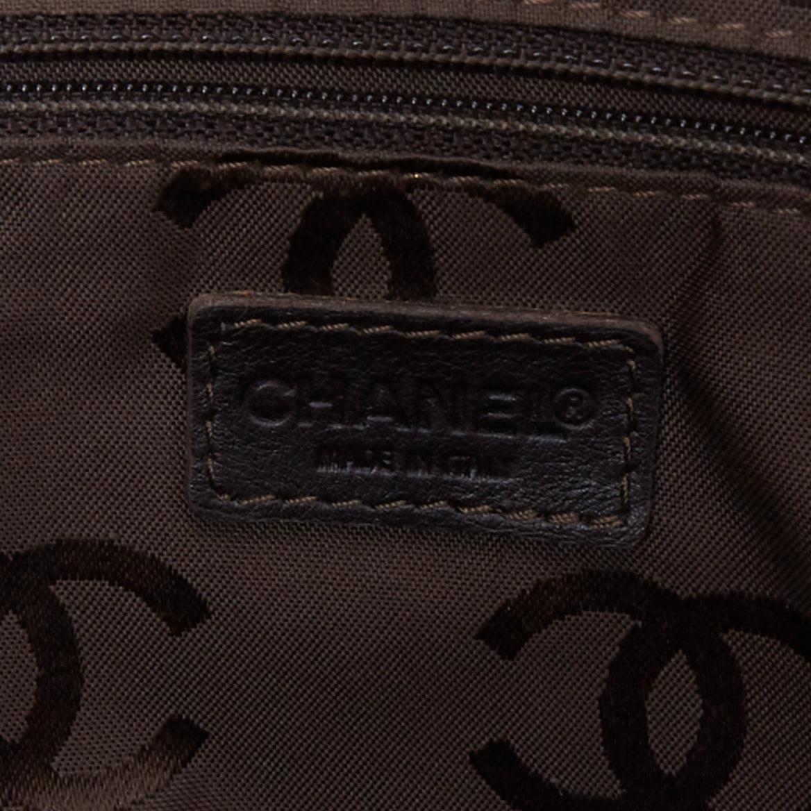 CHANEL Stitch by Stitch by Stitch  sac bowler en cuir d'agneau matelassé marron en vente 5