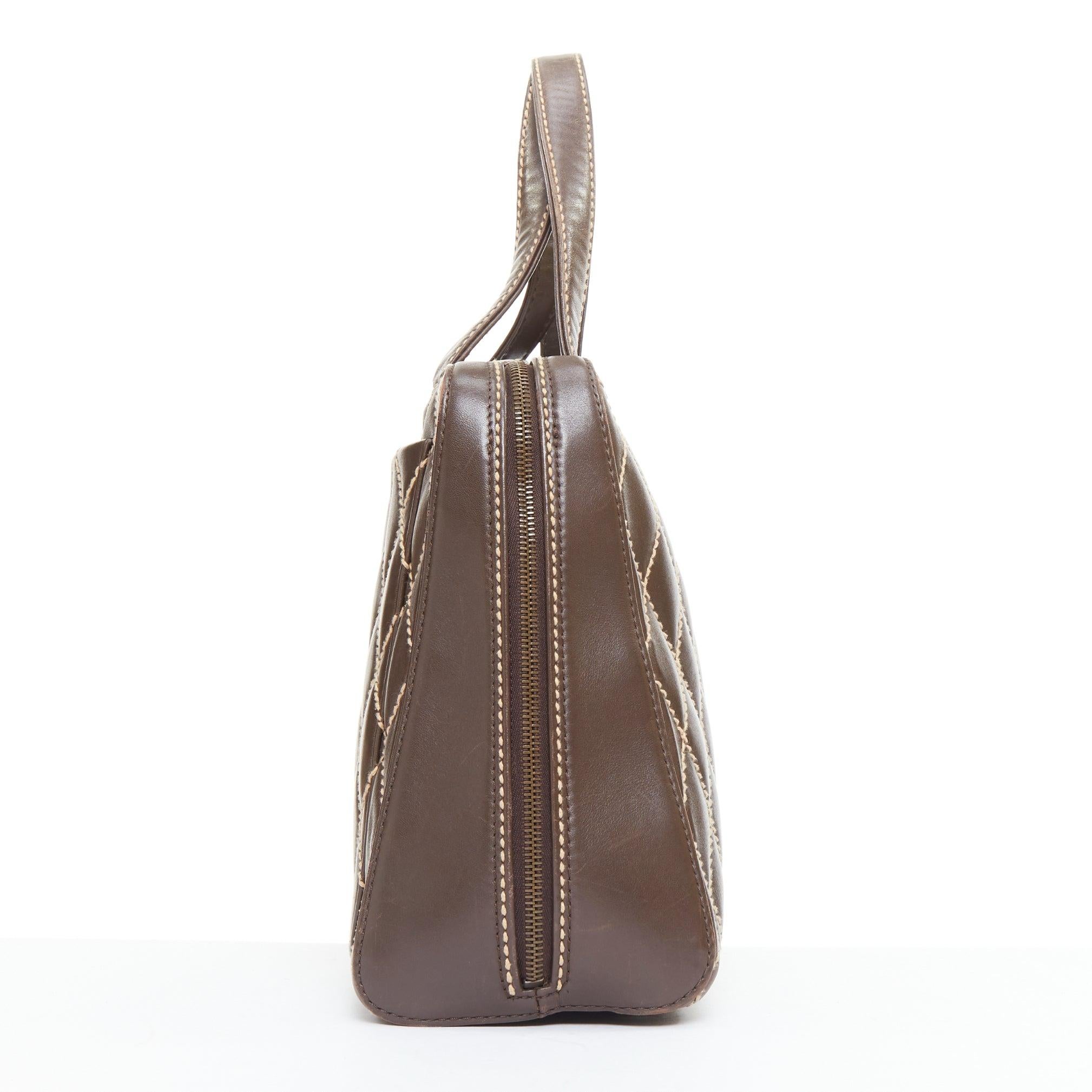 CHANEL Stitch by Stitch by Stitch  sac bowler en cuir d'agneau matelassé marron Bon état - En vente à Hong Kong, NT