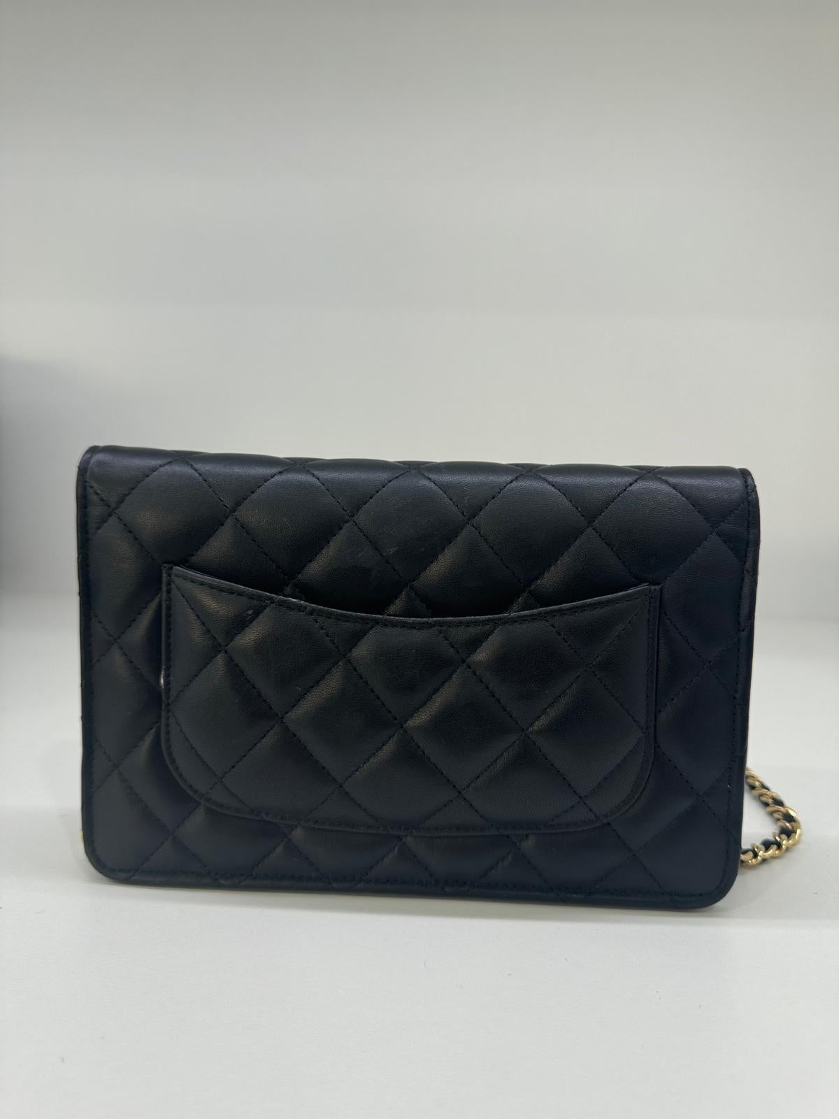 Women's or Men's Chanel WOC Lambskin Black GHW For Sale