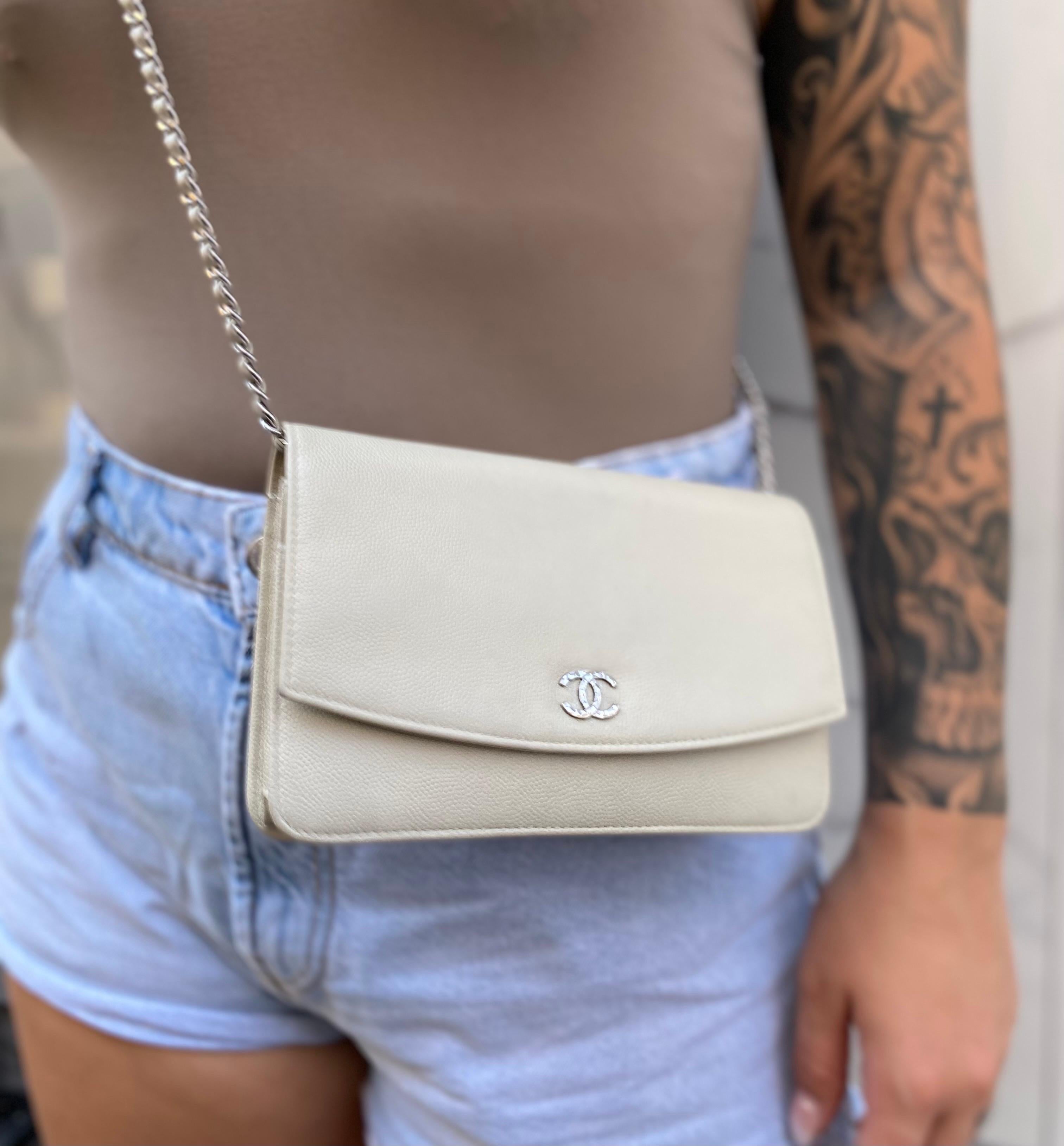 Chanel Woc White Shoulder Bag 3