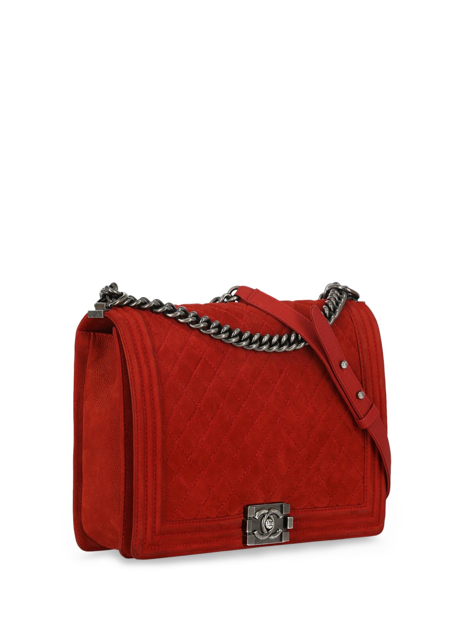 Chanel Woman Boy Red  In Fair Condition For Sale In Milan, IT