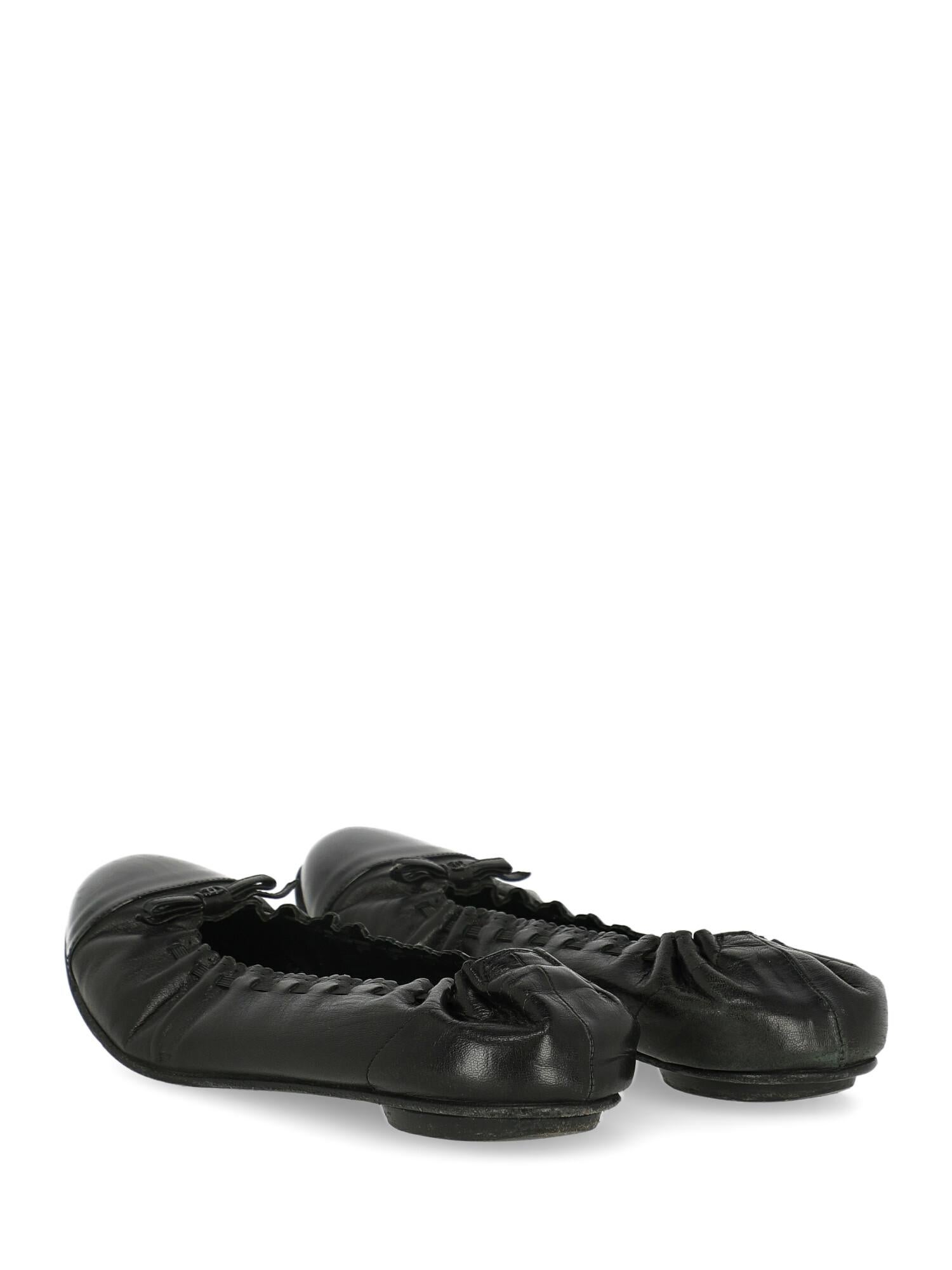 Chanel Women Ballet flats Black Leather EU 38 In Fair Condition For Sale In Milan, IT