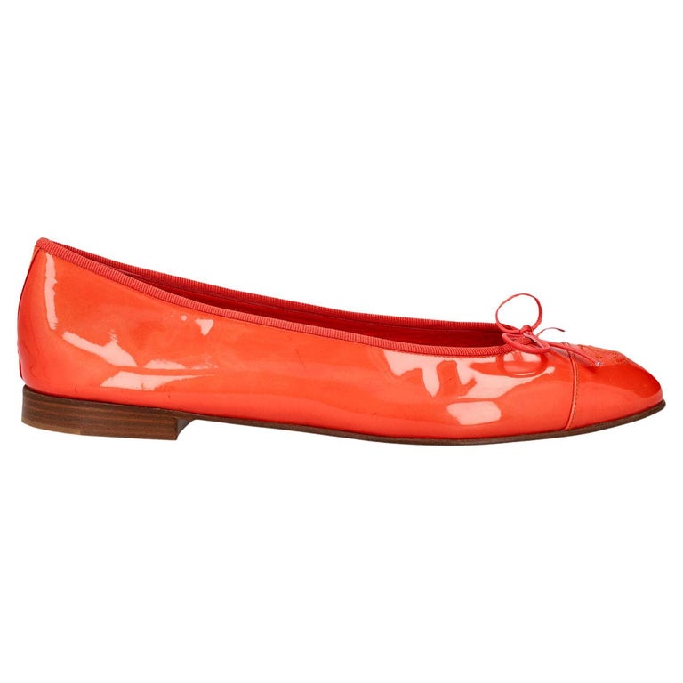 Patent leather ballet flats Chanel Red size 37.5 EU in Patent