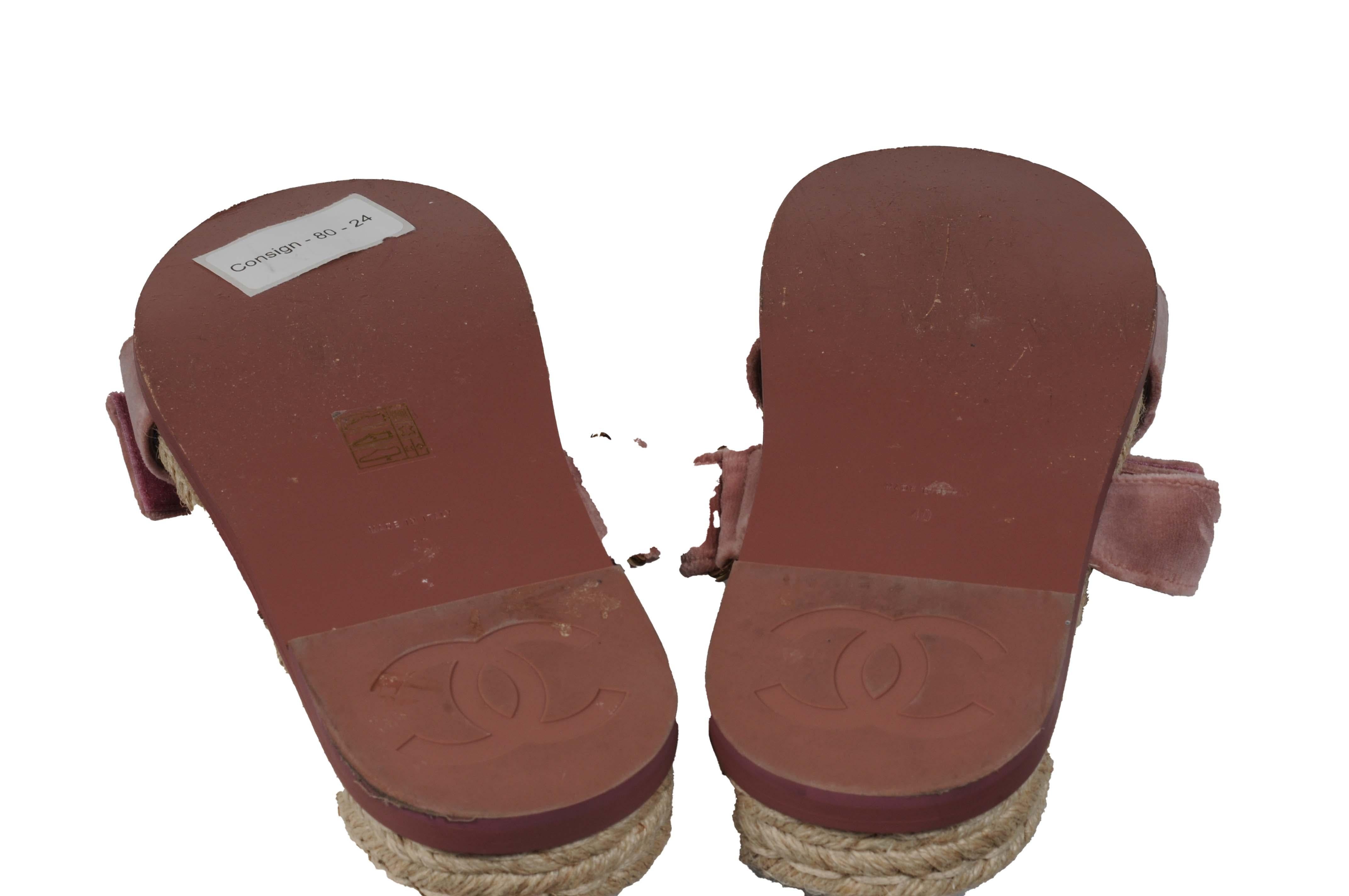 Chanel Donna CC Logo Espadrille Mules Sandali Taglia US 10 EU 40 Velluto Rosa Malva in vendita 8