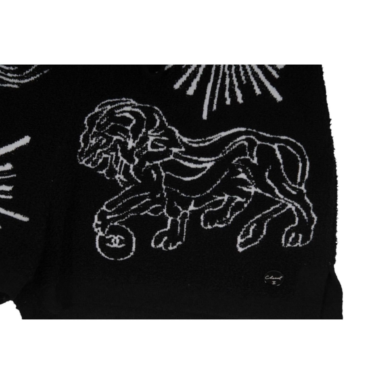Femenino o masculino Chanel Mujer León CC Logo Pantalones Cortos Talla 36 Negro Blanco Elástico Cintura Tigre Sol en venta