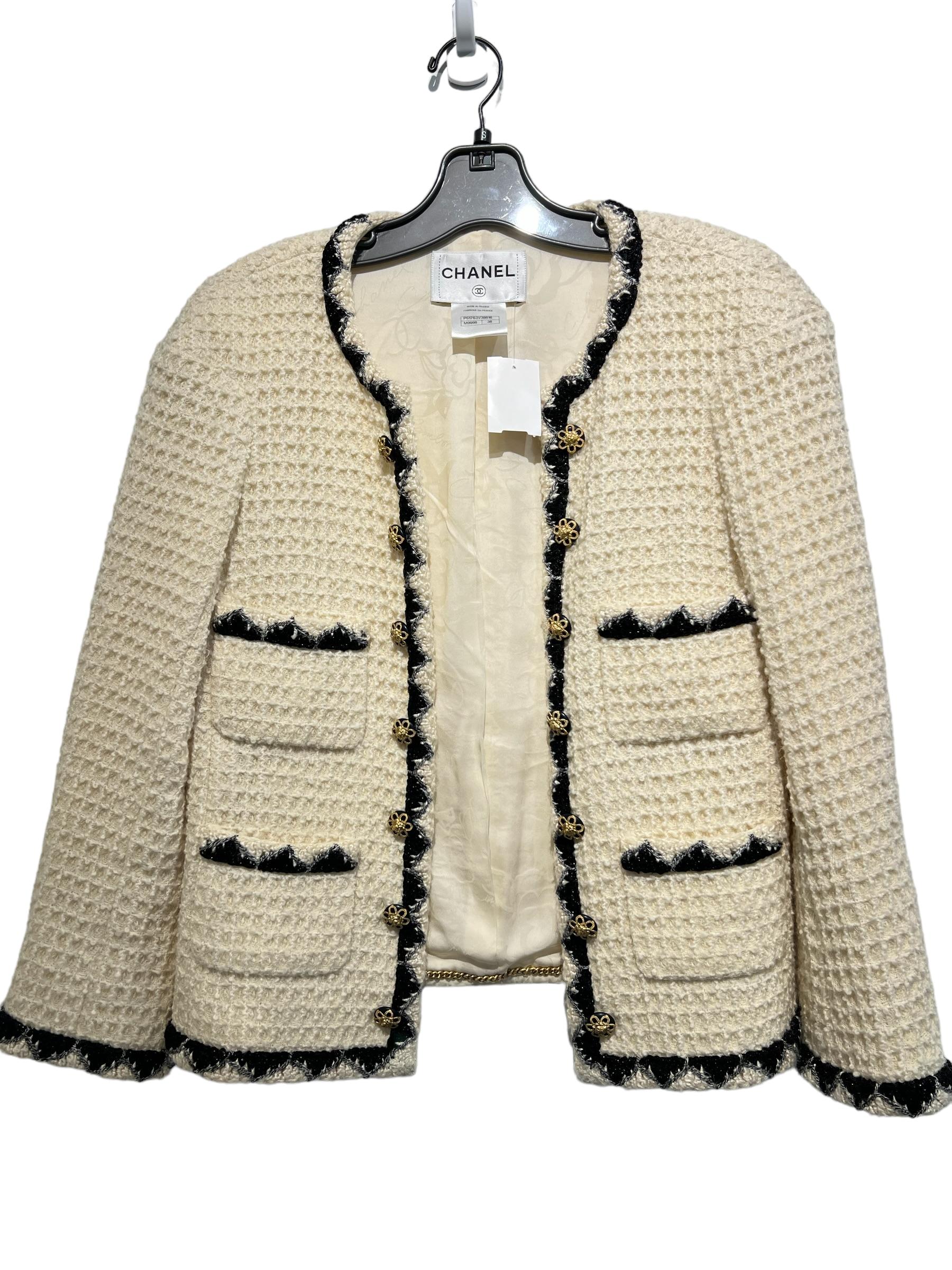 Women's Chanel Women´s Jacket Cream With Black Trim Buttons With Gold Flowers