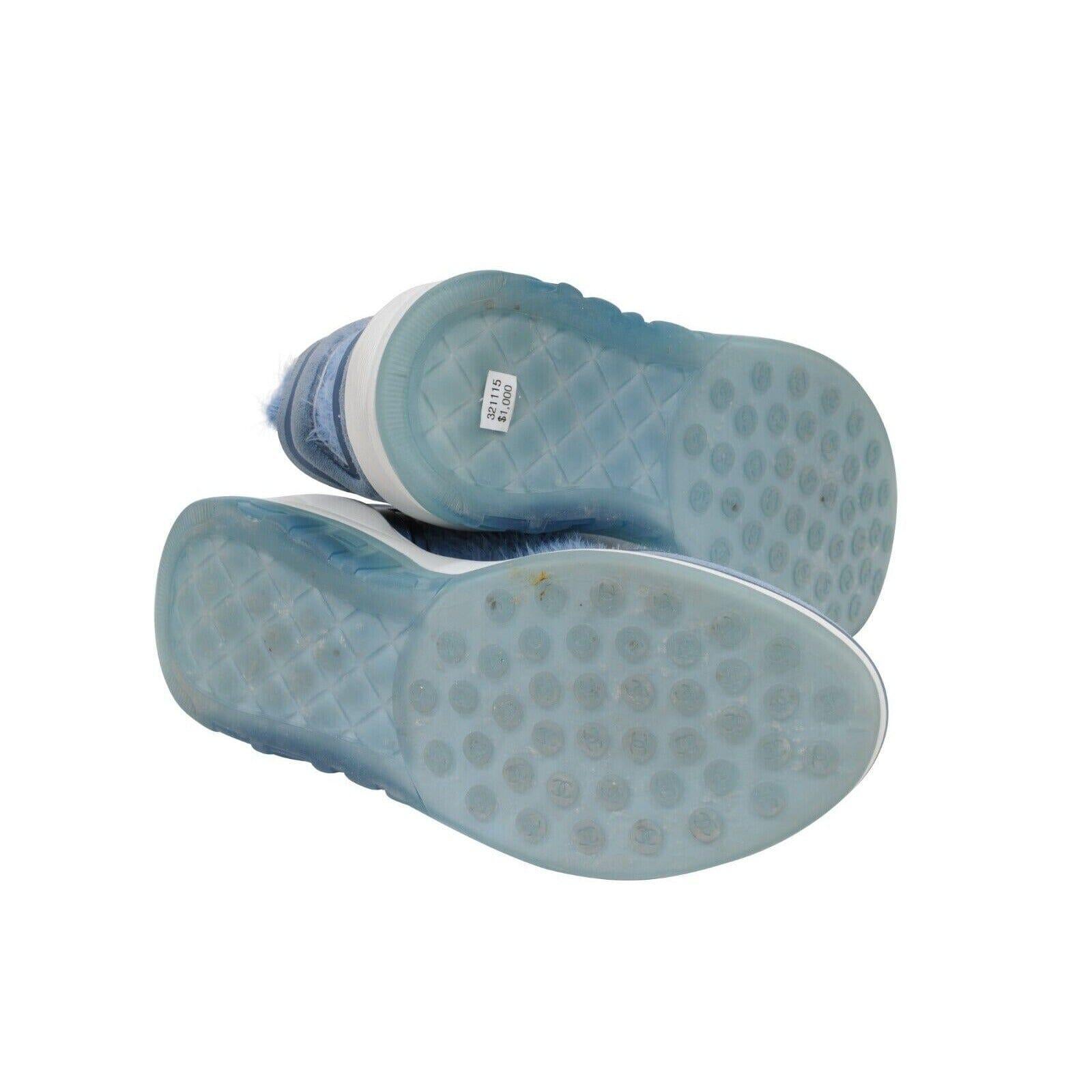 Chanel Frauen Sport Sprint Sneakers Größe 38 US 8 Blau Kaschmir Low Top Trainers im Angebot 6