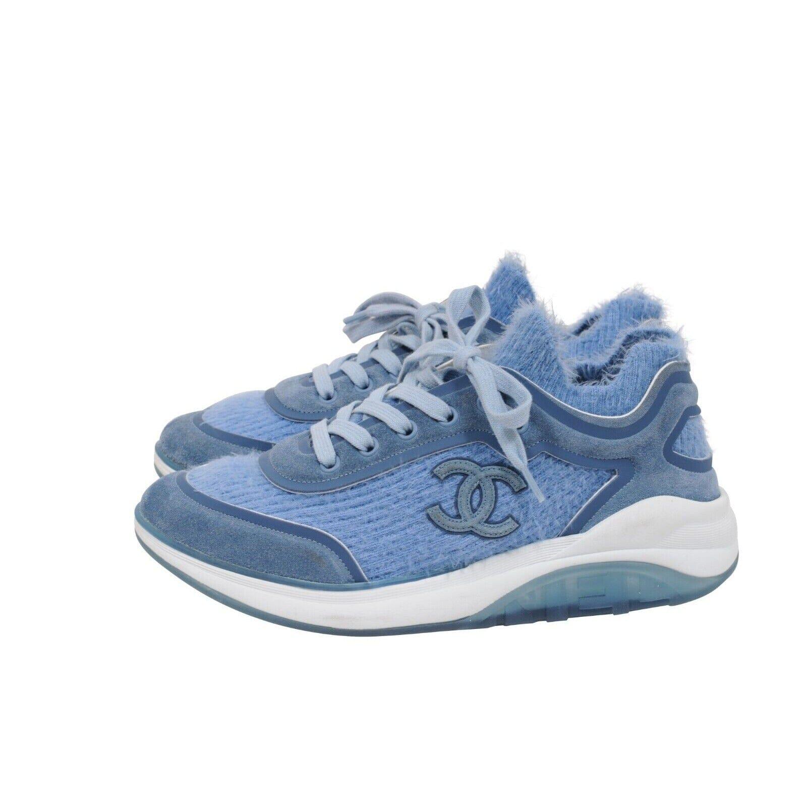 Chanel Frauen Sport Sprint Sneakers Größe 38 US 8 Blau Kaschmir Low Top Trainers Damen im Angebot