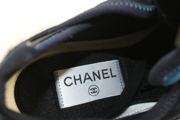 Chanel Women's 20A Blue Velvet Quilted Clear Platform Bubble Sneakers  44c217s