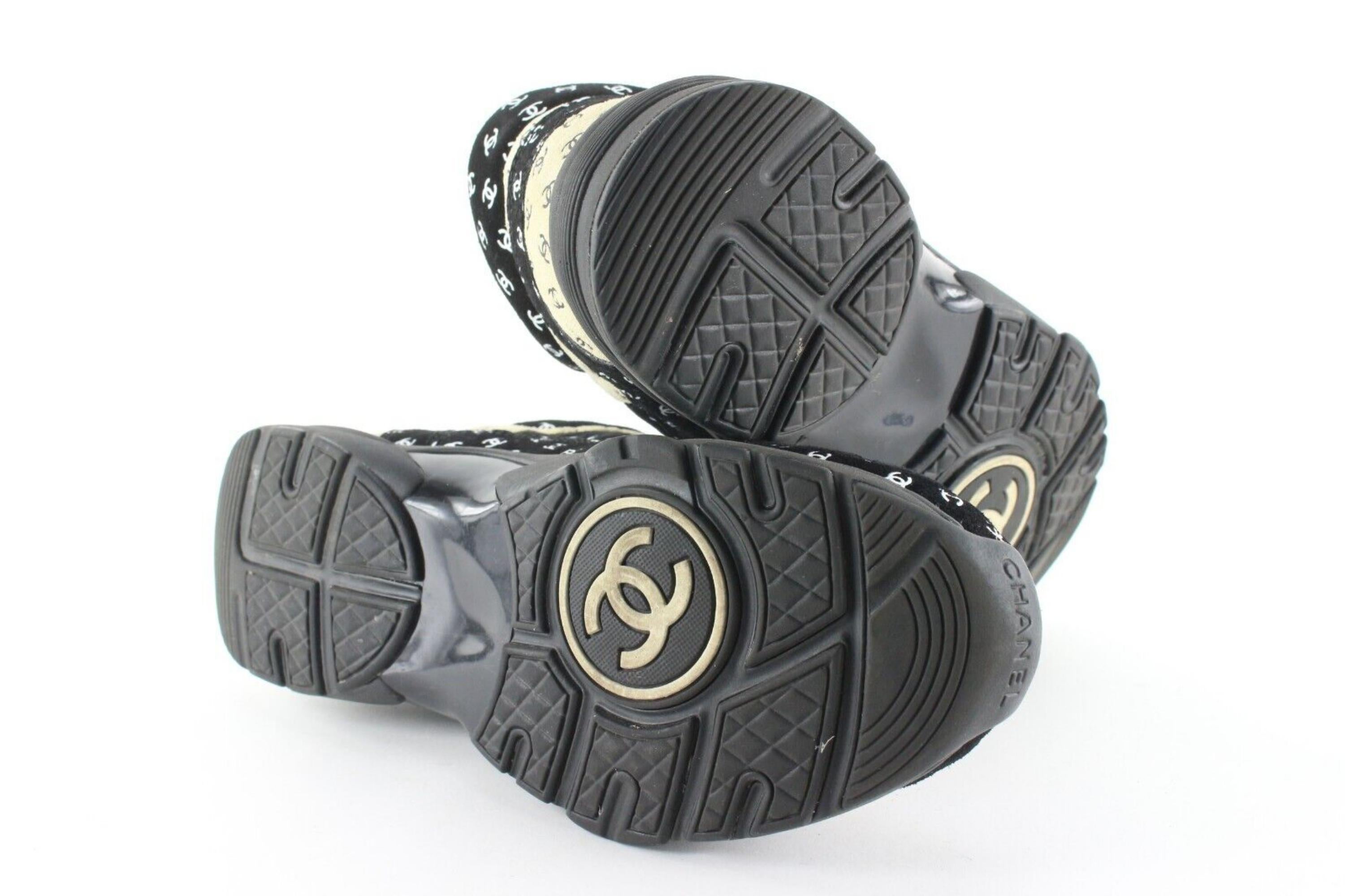 Chanel Women's 36 Light Brown x Black CC All Over Trainer Sneaker 1CJ0106 For Sale 3