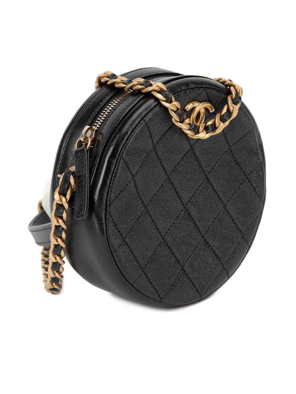 CONDITION is Very good. Minimal wear to bag is evident. Minimal wear to the gold hardware on this used Chanel designer resale item. This item comes with original box and dustbag.  Details  Black Leather Round bag Quilted 1x Chainlink leather