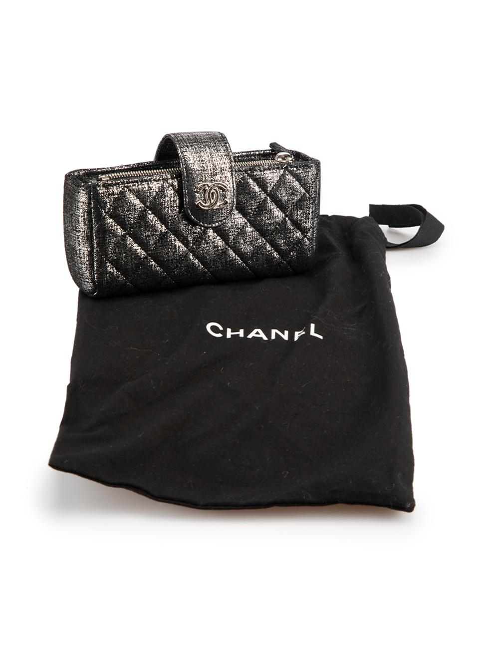 Chanel Women's Black & Silver Shimmer Quilted Interlocking CC Phone Pouch 3