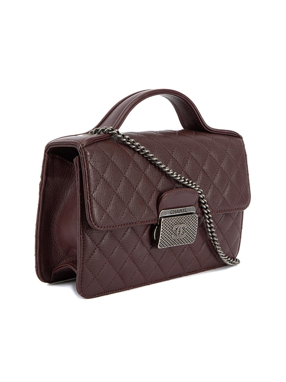 CONDITION is Very good. Minimal wear to bag is evident. Minimal wear the bag interior lining where marks and scuffs can be seen. There are some light scratches on hardware on this used Chanel designer resale item. This item comes with authentication