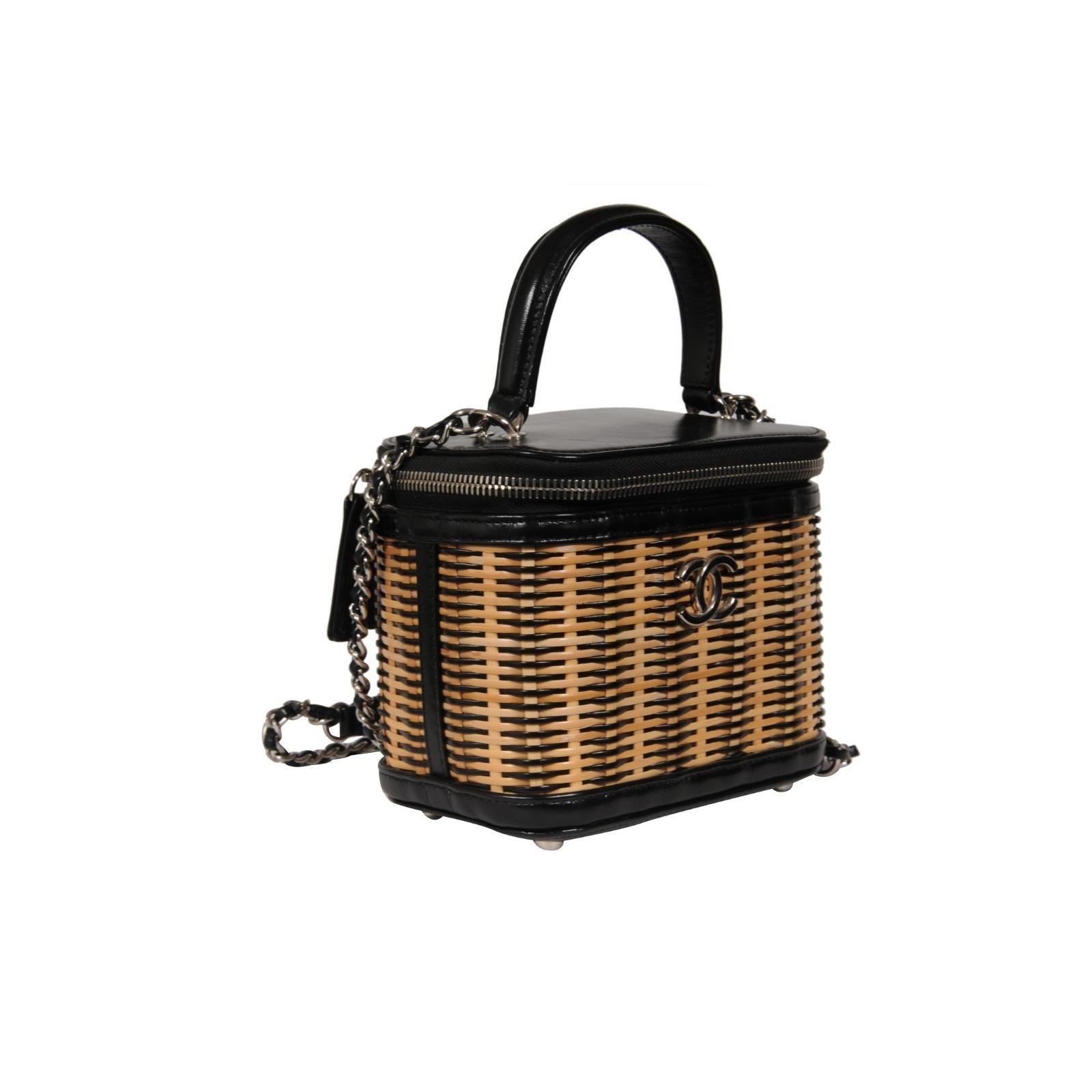 Chanel Womens Calfskin Raffia Small Vanity Case Bag Black Beige Crossbody Tote For Sale 8