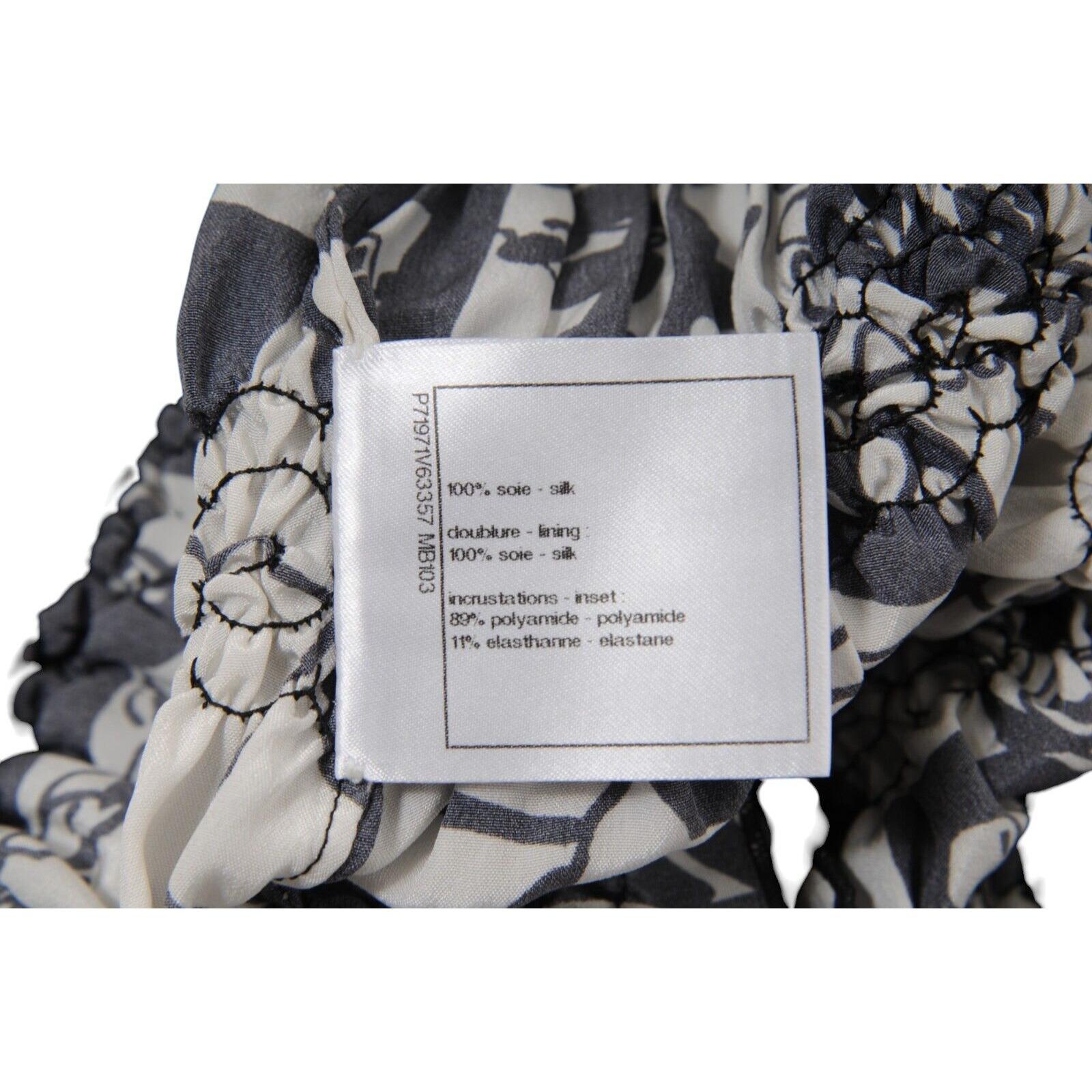 Chanel Damen CC Logo 22C Print Halter Top Größe IT 38 Weiß Schwarz Seide Bluse im Angebot 9