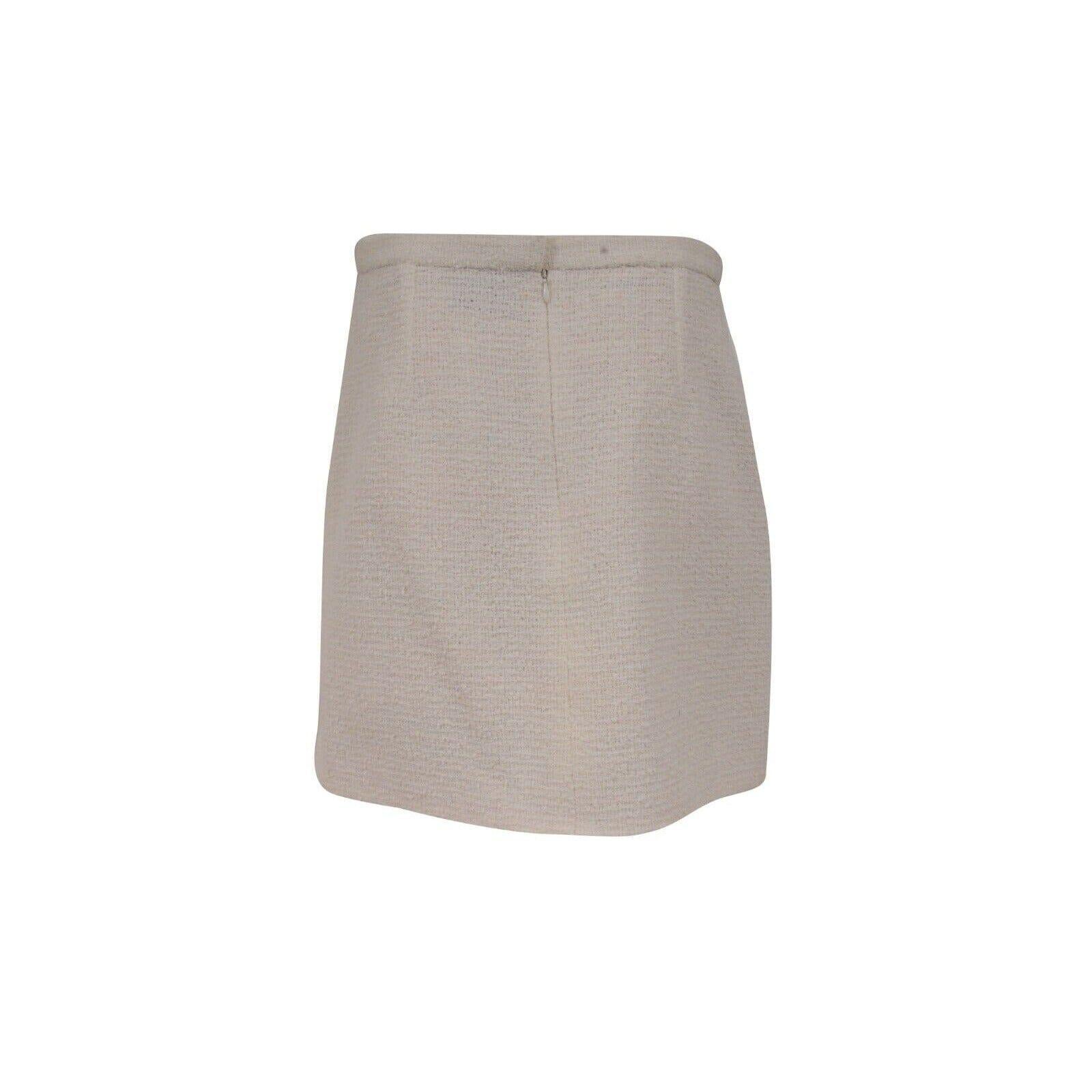 Chanel Womens CC Logo Mini Skirt 40 Nude Tan White Cargo Pocket Tweed Knit en vente 2