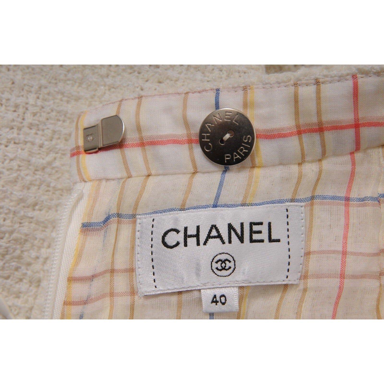 Chanel Womens CC Logo Mini Skirt 40 Nude Tan White Cargo Pocket Tweed Knit en vente 4