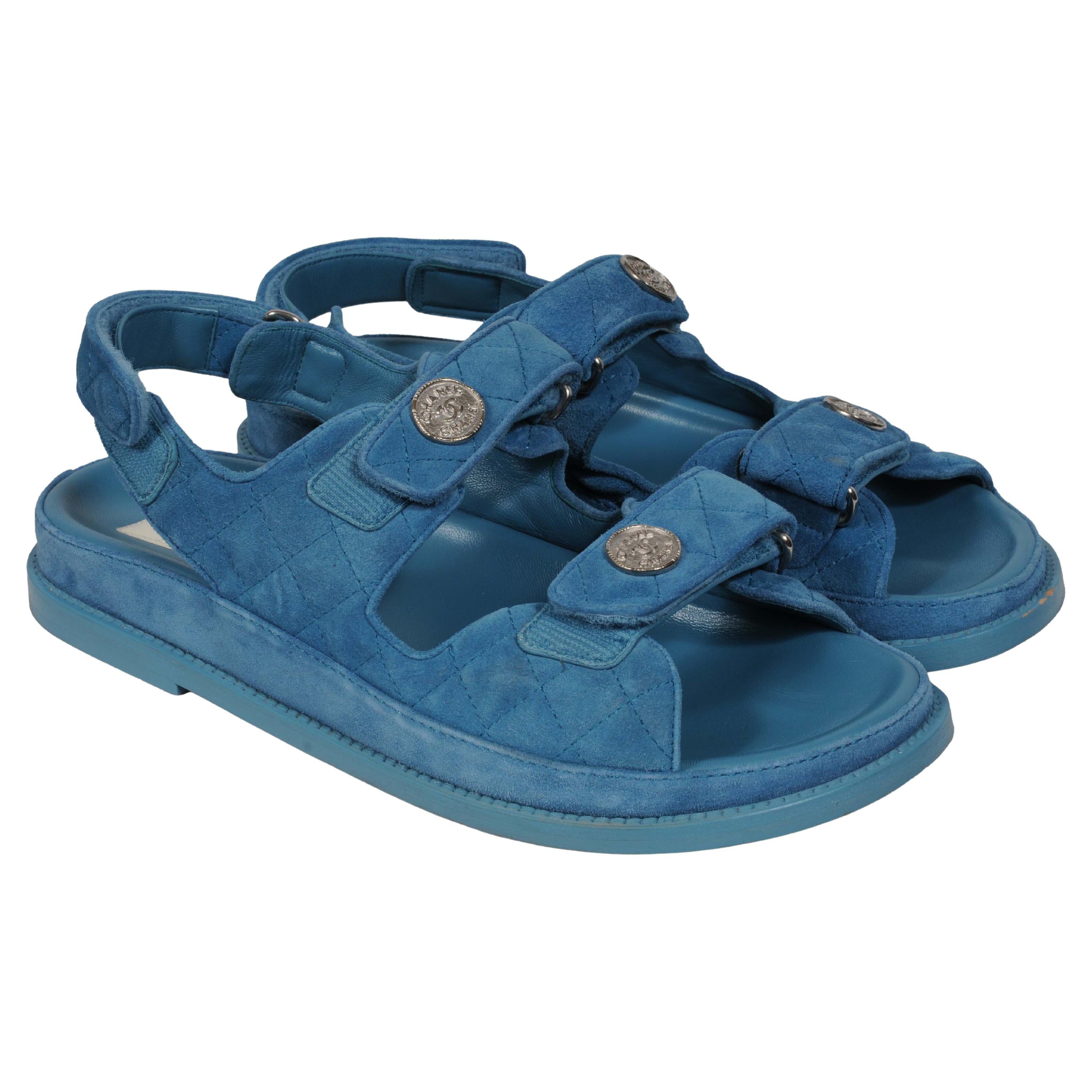 Chanel Donna CC Logo Strap Papà Sandali Taglia US 10 EU 40 Blu Teal Suede Mules in vendita