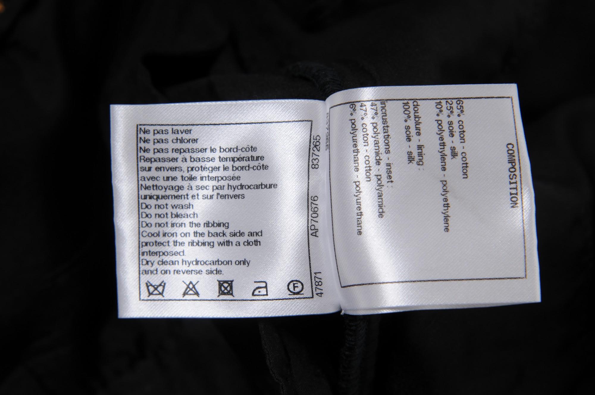 Chanel Womens Métiers d'Art 2019 Pantalon Size FR 36 Black Gold Tweed CC Logo en vente 6