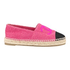 Chanel Women
s Pink Textured CC Cap Toe Espadrilles